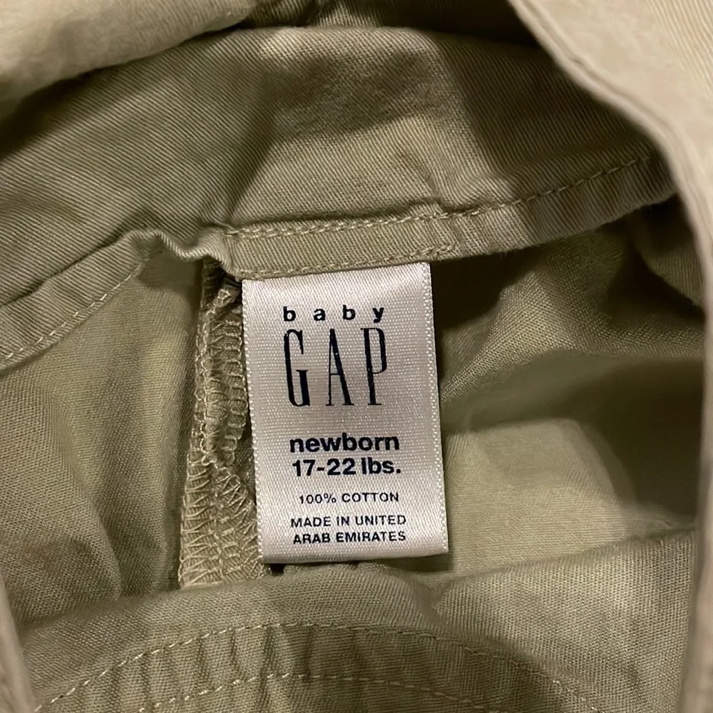 Gap short overalls size NB